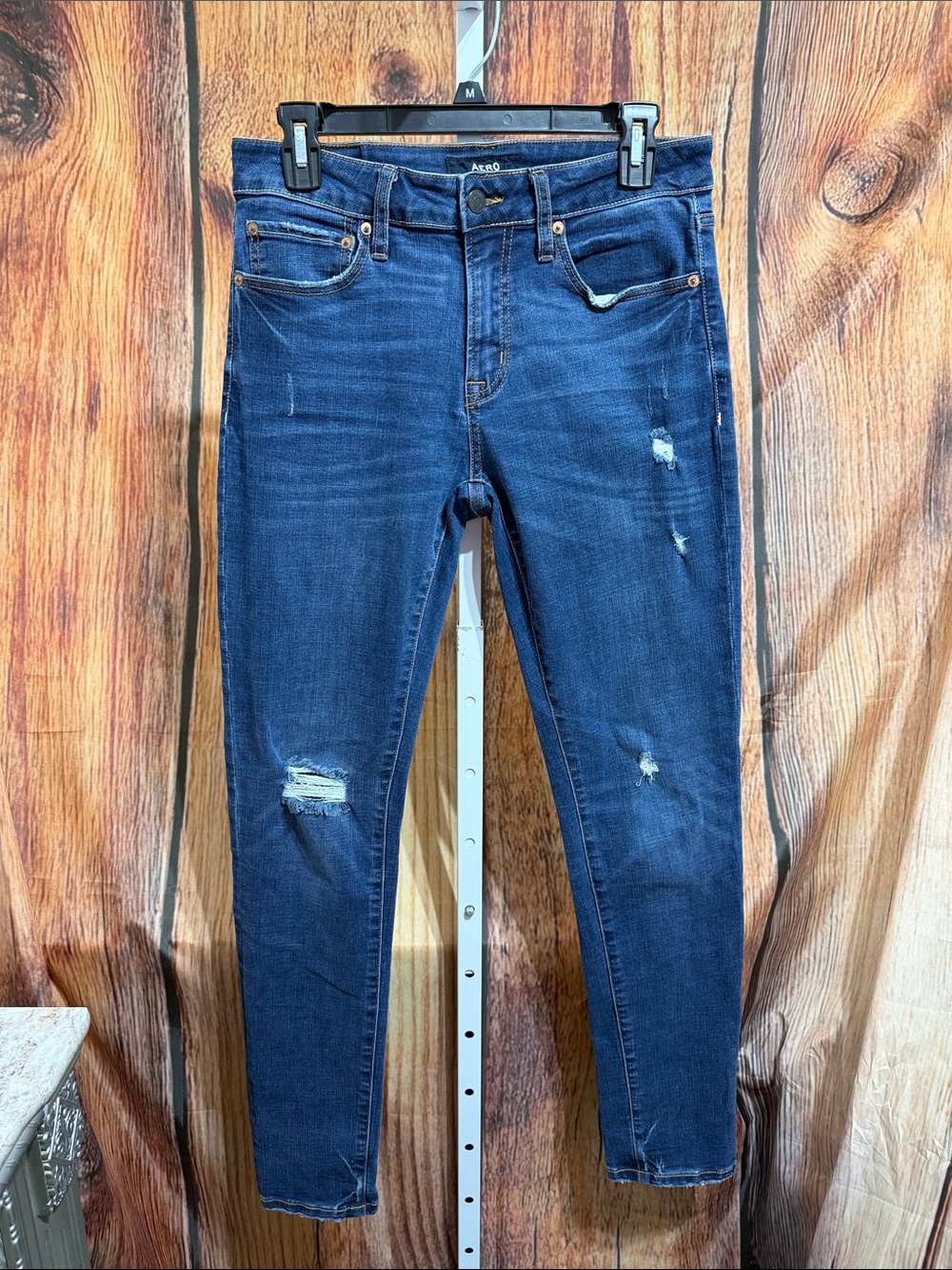 Aero Men’s Super Skinny Distressed Jeans Size 30/32